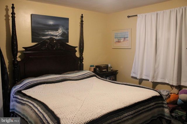 201 PRINCETON RD, Audubon, NJ 08106