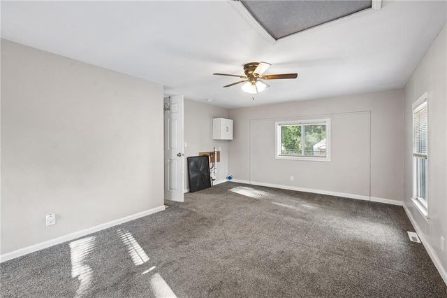 14601 E 39th Street S, Independence, MO 64055