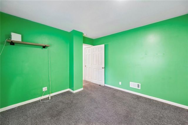 14601 E 39th Street S, Independence, MO 64055