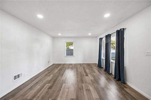 14601 E 39th Street S, Independence, MO 64055