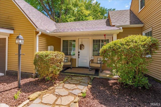 6817 Lincoln Avenue, Evansville, IN 47715