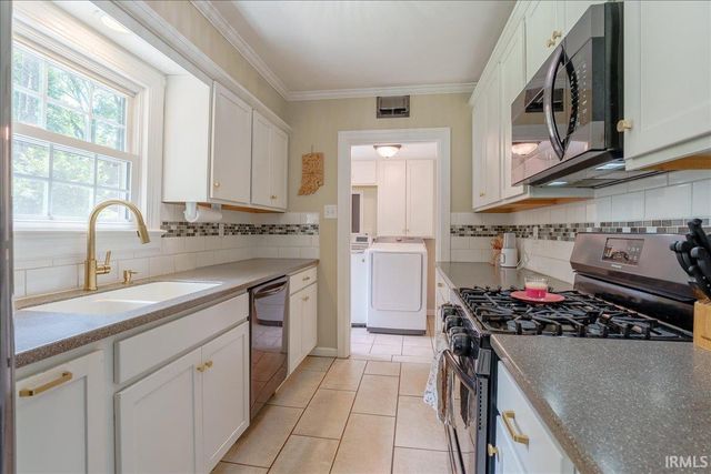 6817 Lincoln Avenue, Evansville, IN 47715