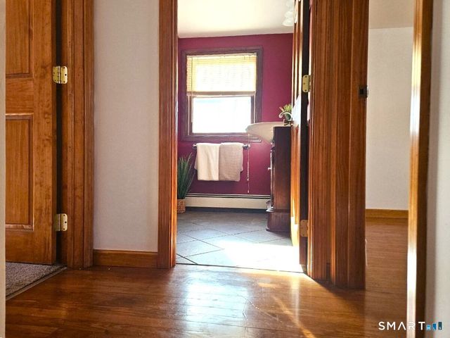 35 Lardner Road, Bristol, CT 06010