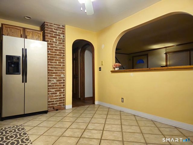 35 Lardner Road, Bristol, CT 06010