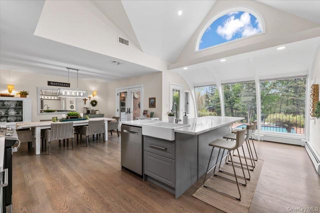 11 Beaver Drive, Bayville, NY 11709