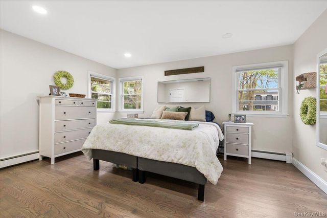 11 Beaver Drive, Bayville, NY 11709