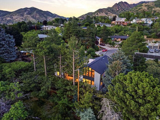 2651 E HIAWATHA CIR, Salt Lake City, UT 84108