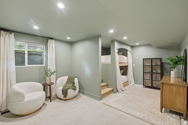 2651 E HIAWATHA CIR, Salt Lake City, UT 84108