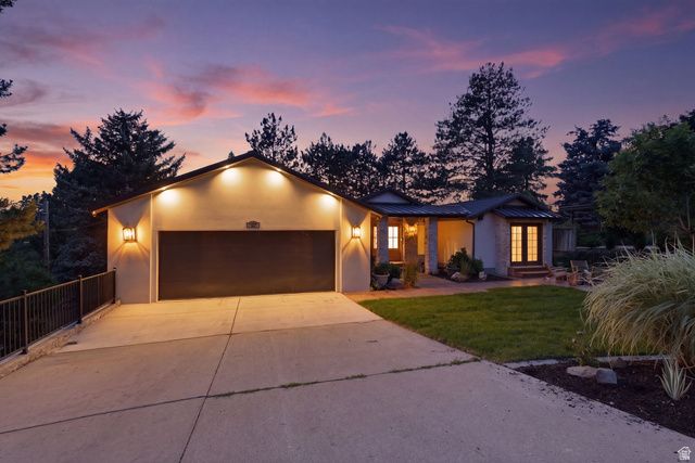 2651 E HIAWATHA CIR, Salt Lake City, UT 84108