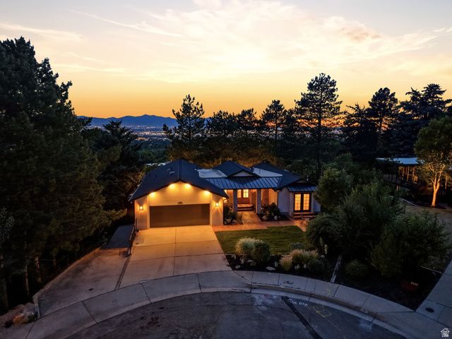 2651 E HIAWATHA CIR, Salt Lake City, UT 84108