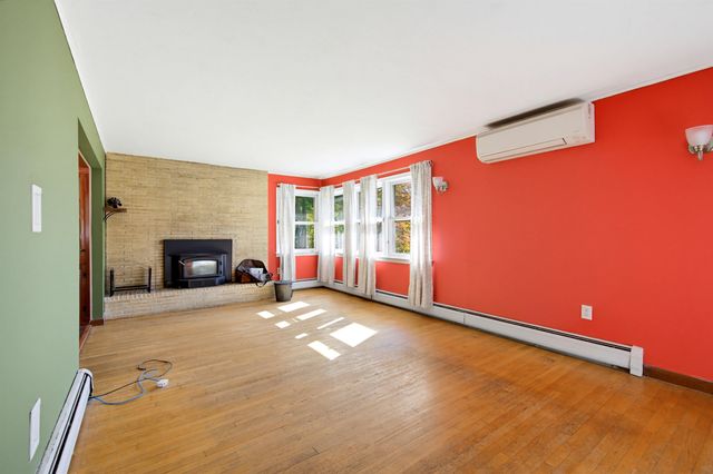 204 High Street, Boscawen, NH 03303