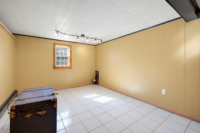 204 High Street, Boscawen, NH 03303