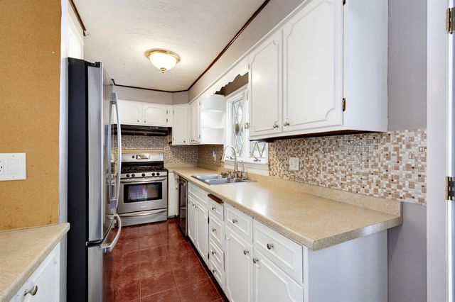 204 High Street, Boscawen, NH 03303
