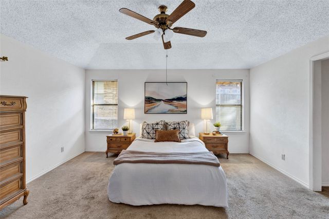 1104 Mayleaf Drive, Irving, TX 75060