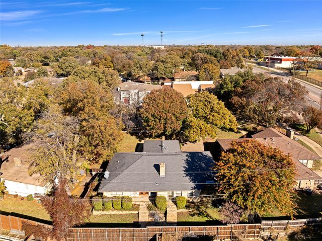 1104 Mayleaf Drive, Irving, TX 75060