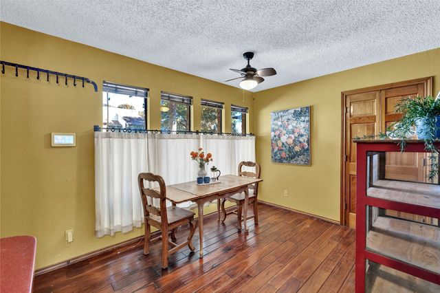 1104 Mayleaf Drive, Irving, TX 75060