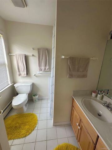 36 Greentree Lane, Milton, NY 12547