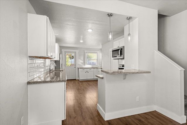 2714 N Lee St, Spokane, WA 99207