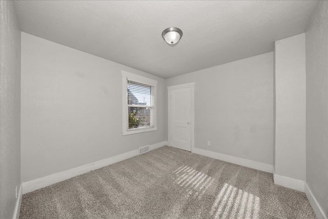 2714 N Lee St, Spokane, WA 99207