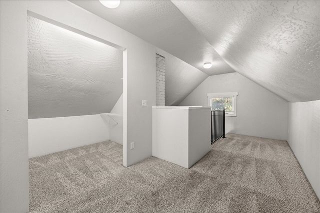 2714 N Lee St, Spokane, WA 99207