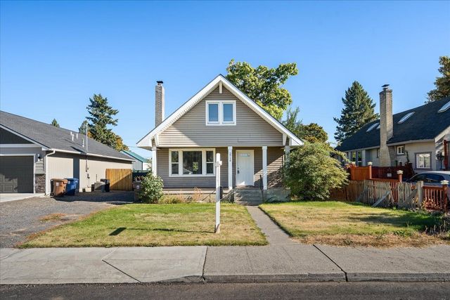 2714 N Lee St, Spokane, WA 99207