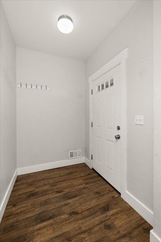 2714 N Lee St, Spokane, WA 99207