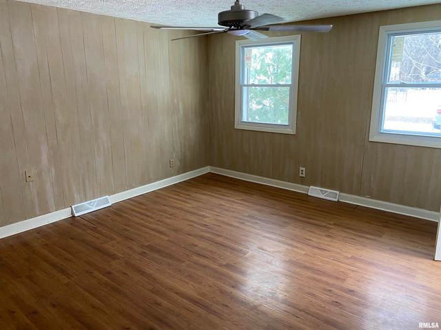 504 WILLIAMS Street, Springfield, IL 62704