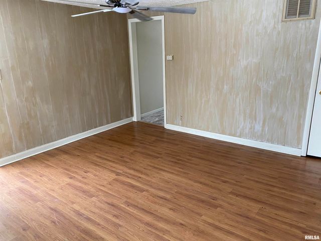 504 WILLIAMS Street, Springfield, IL 62704