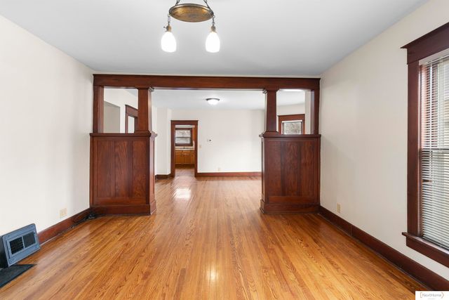 4418 Saint Paul Avenue, Lincoln, NE 68504