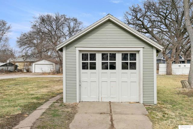 4418 Saint Paul Avenue, Lincoln, NE 68504
