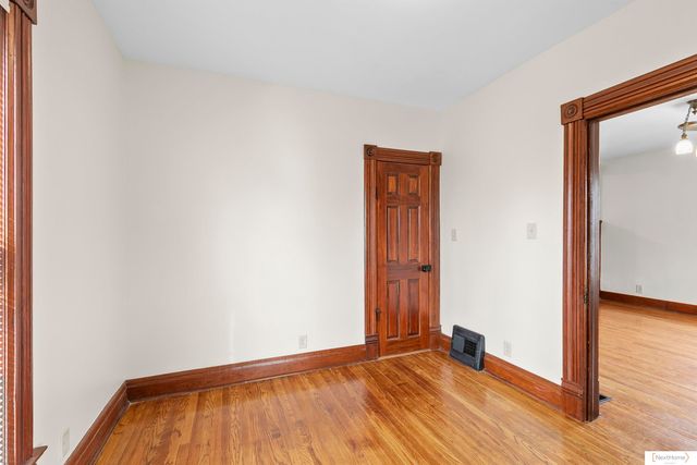 4418 Saint Paul Avenue, Lincoln, NE 68504