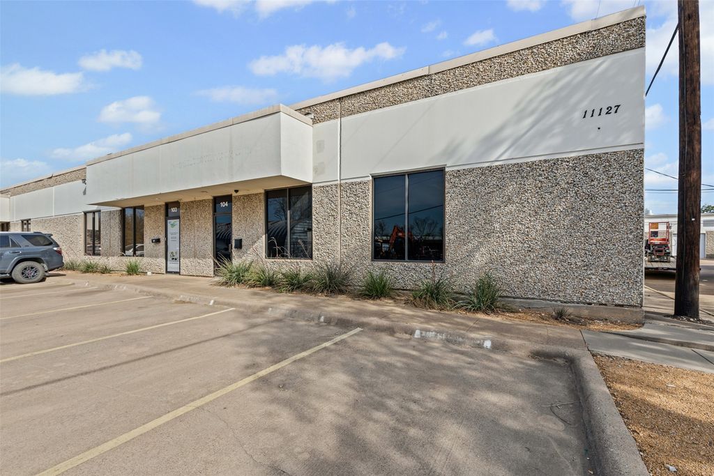 11127 Shady Trail 104, Dallas, TX 75229 — photo 3
