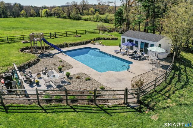 152 Old Farms Road, Simsbury, CT 06070
