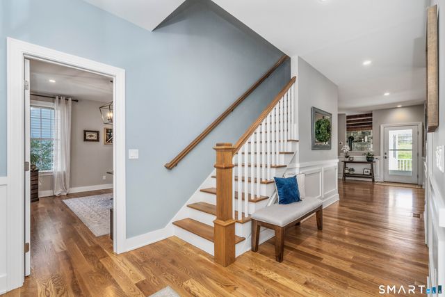 152 Old Farms Road, Simsbury, CT 06070