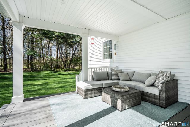 152 Old Farms Road, Simsbury, CT 06070