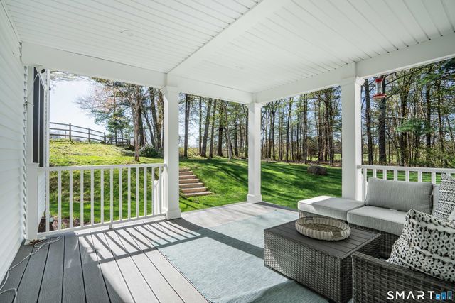 152 Old Farms Road, Simsbury, CT 06070