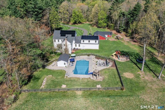 152 Old Farms Road, Simsbury, CT 06070