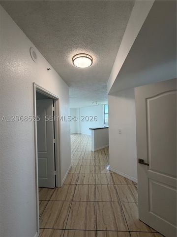 5077 NW 7th St 1501, Miami, FL 33126