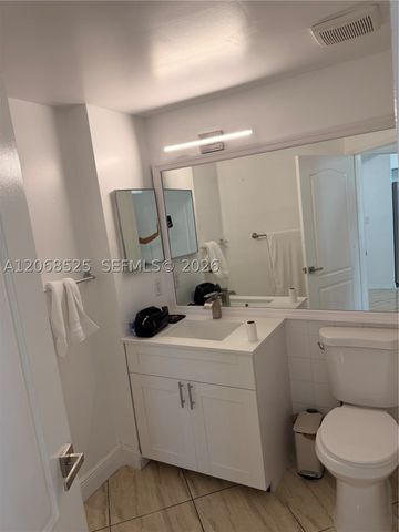 5077 NW 7th St 1501, Miami, FL 33126