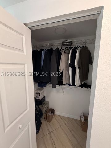 5077 NW 7th St 1501, Miami, FL 33126