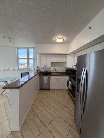 5077 NW 7th St 1501, Miami, FL 33126