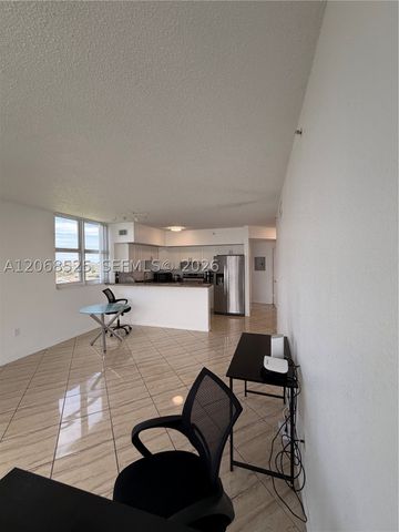 5077 NW 7th St 1501, Miami, FL 33126