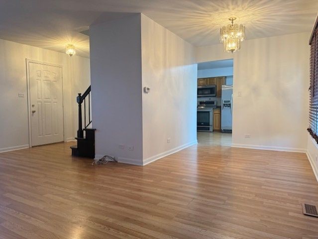 2080 Sutherland Place, Hoffman Estates, IL 60169