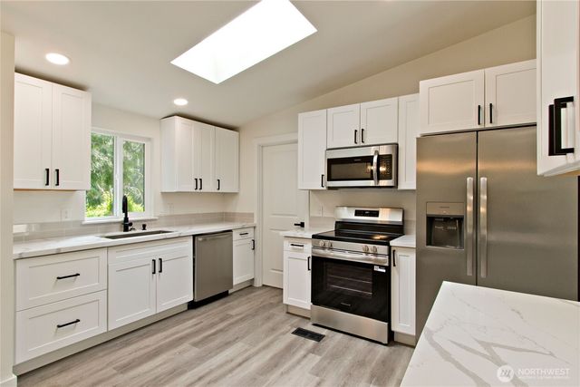 9704 274th Street E, Graham, WA 98338