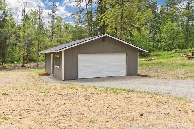 9704 274th Street E, Graham, WA 98338