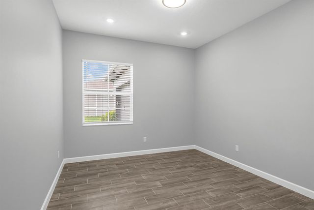 686 Hookline Circle, Loxahatchee, FL 33470
