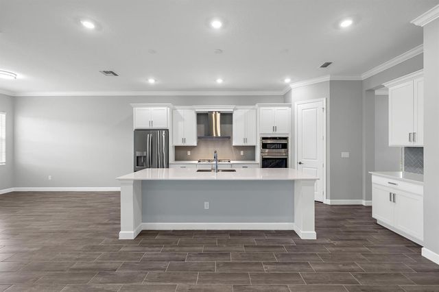 686 Hookline Circle, Loxahatchee, FL 33470