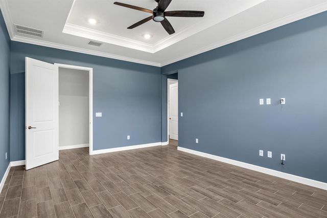 686 Hookline Circle, Loxahatchee, FL 33470