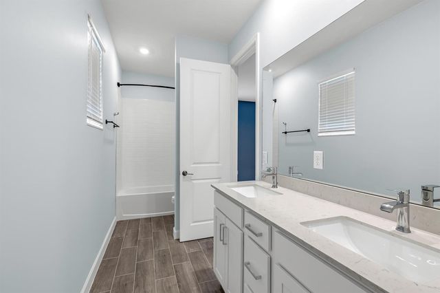 686 Hookline Circle, Loxahatchee, FL 33470
