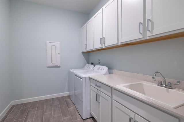 686 Hookline Circle, Loxahatchee, FL 33470